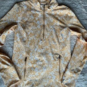 Laura Ashley Yellow 1/2 zip UPF golf tennis pickleball floral slim fit Top